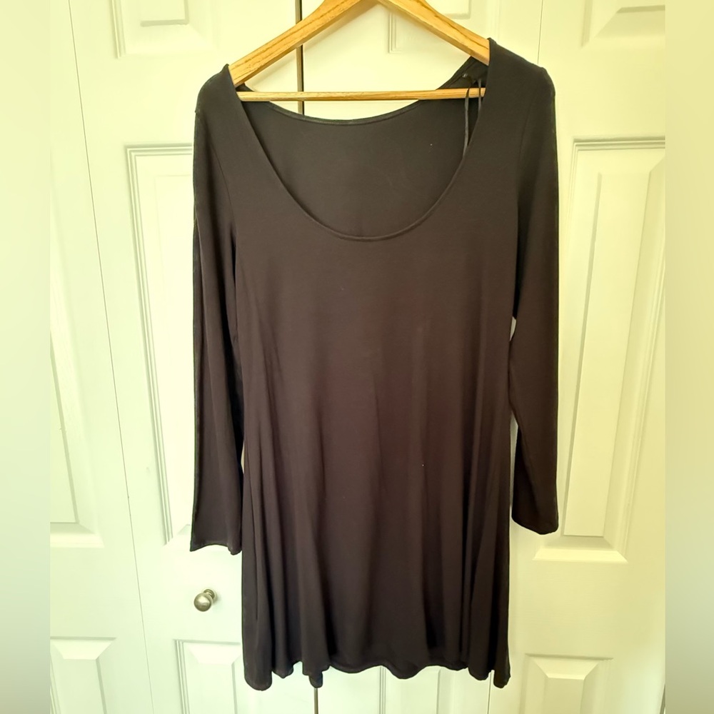 Old Navy Black Relaxed Tunic Top